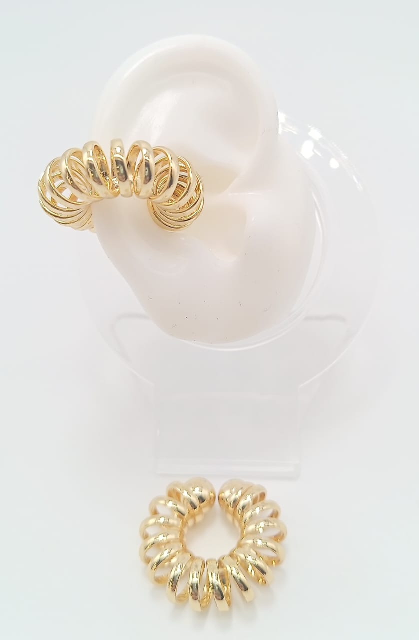 Ear cuff rodinado dorado.resorte