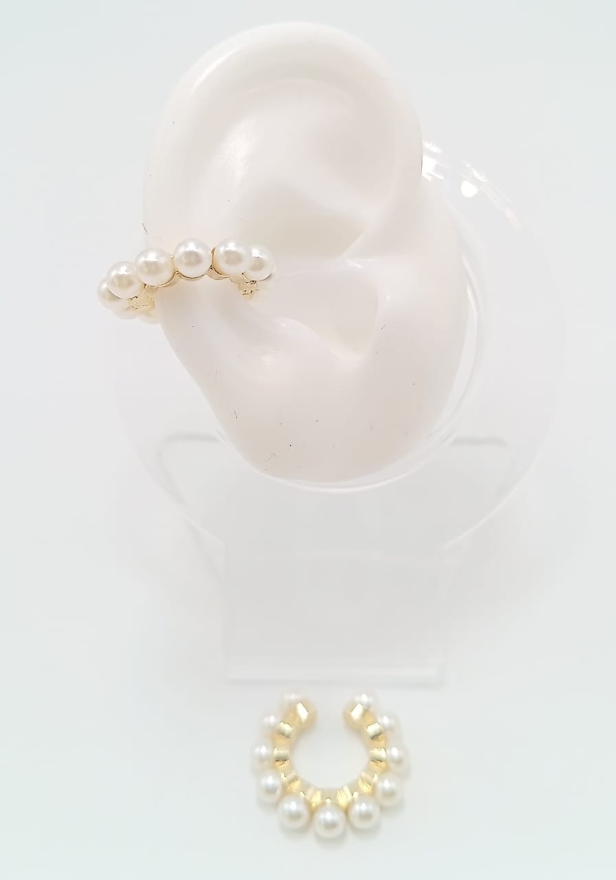 Ear cuff rodinado perlas dorado. Num 2 c/U