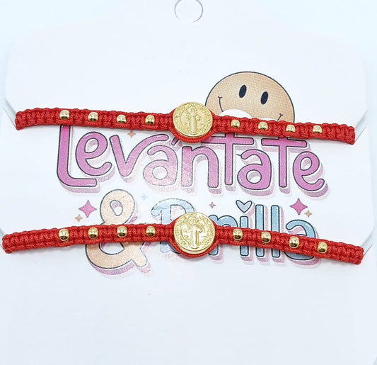 Set pulseras tejidas Gold filled San Benito. color rojo