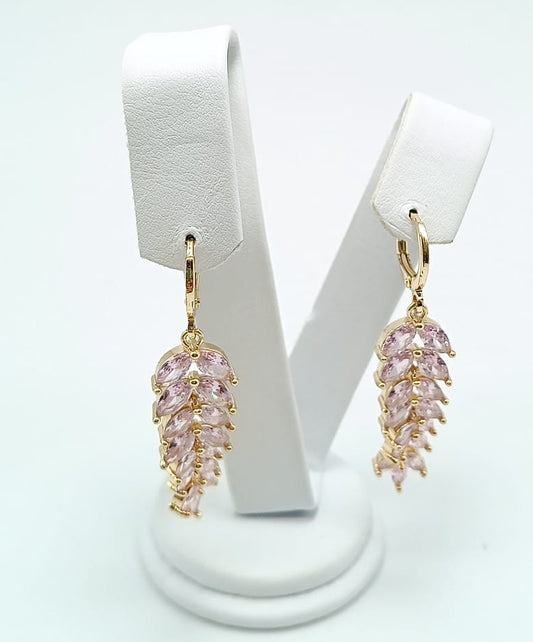 Aretes rodinado Dorado con circones. Rosados